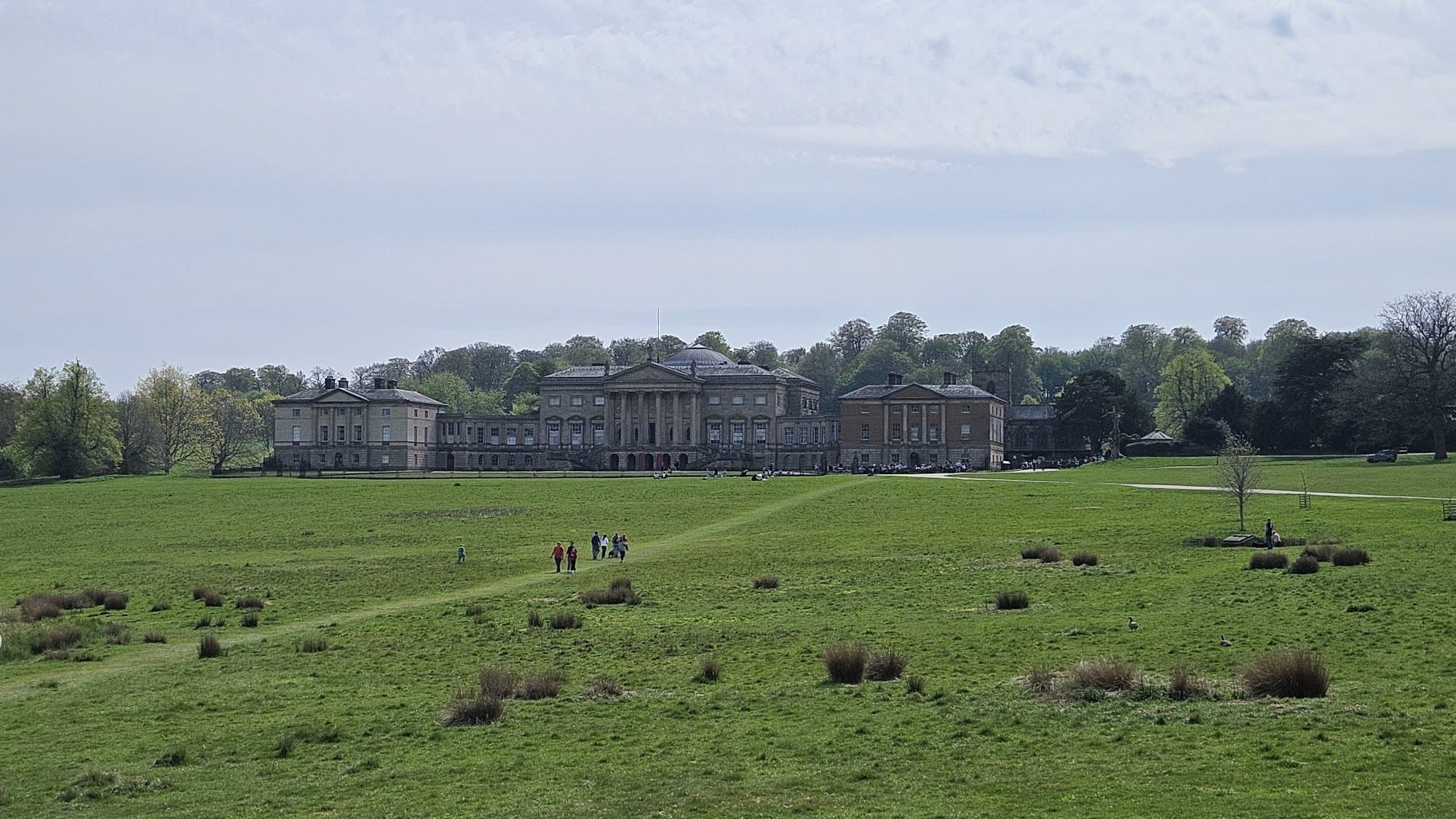The full north facade